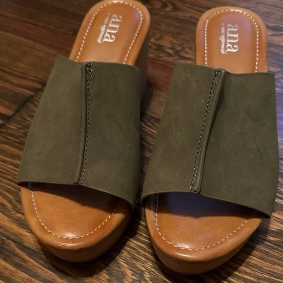 a.n.a Olive Green Mules with Light Brown Heel - Picture 3 of 4